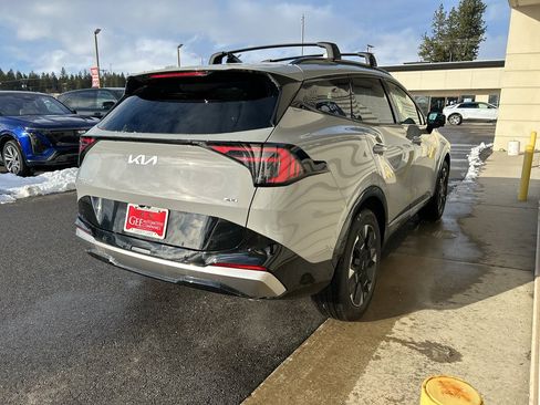 New 2026 Kia Sportage SX image 4