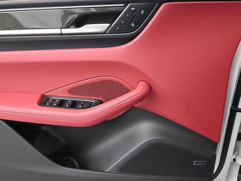 New 2024 Porsche Macan 4 Electric AWD/4WD image 13