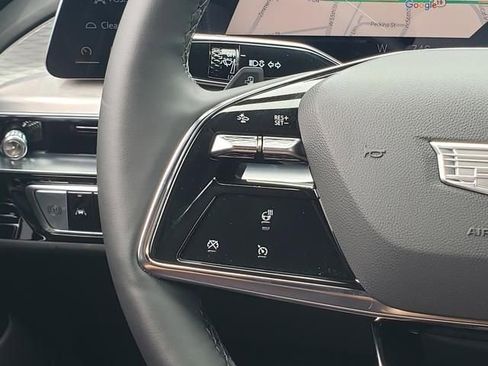 New 2025 Cadillac Lyriq Luxury w/ LPO, Floor Liner Package image 26