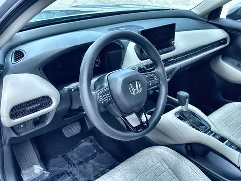 Used 2024 Honda HR-V LX image 13