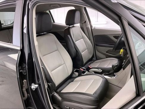 Used 2016 Buick Encore Leather FWD image 7