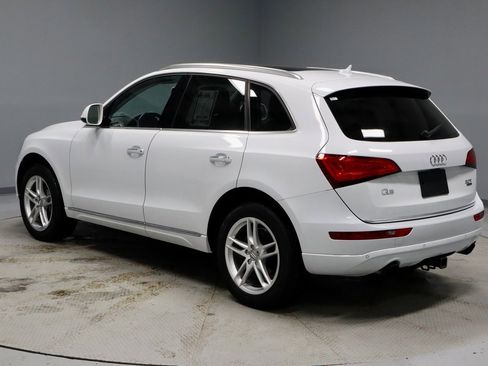 Used 2017 Audi Q5 2.0T Premium image 11