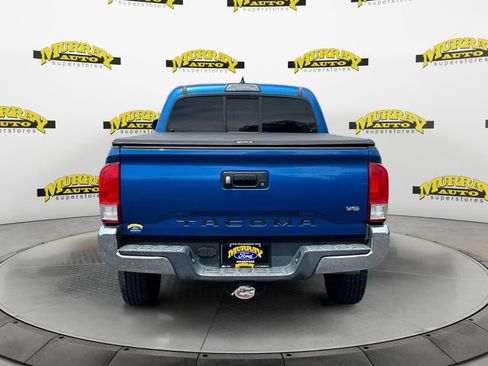 Used 2016 Toyota Tacoma SR5 w/ Towing Package RWD image 4
