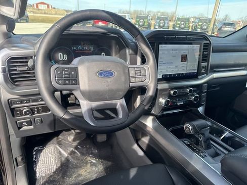 Used 2023 Ford F150 Lariat image 27