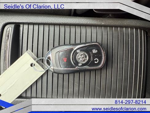 Used 2022 Buick Encore Preferred w/ Safety Package AWD/4WD image 21