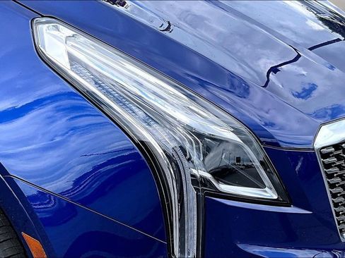 Used 2025 Cadillac XT5 Premium Luxury FWD image 32