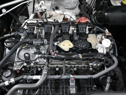 Used 2024 Volkswagen Atlas Cross Sport SEL Premium R-Line image 41