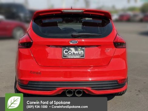Used 2017 Ford Focus ST FWD image 14