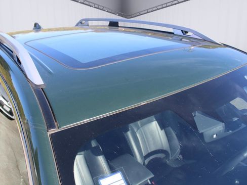 Used 2023 Subaru Forester Touring image 8