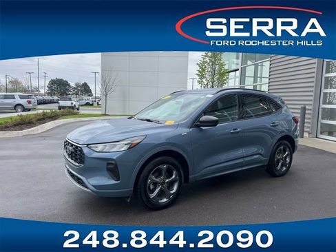 Used 2024 Ford Escape ST-Line w/ Tech Pack #1 AWD/4WD image 1