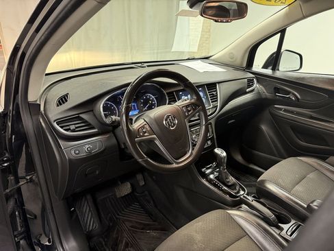 Used 2020 Buick Encore Preferred w/ Safety Package image 26