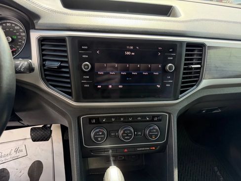 Used 2019 Volkswagen Atlas SE FWD image 19