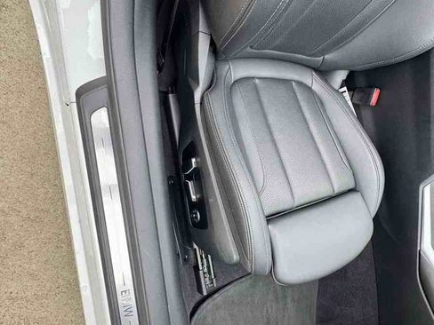 Used 2025 BMW 430i Convertible RWD image 22