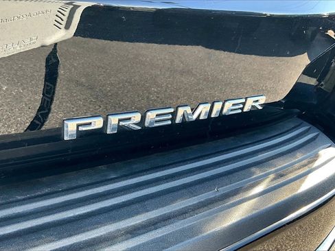 Used 2024 Chevrolet Tahoe Premier image 8