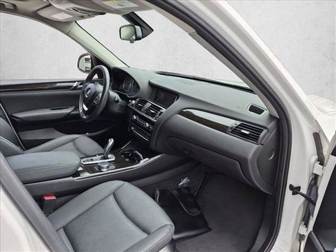 Used 2017 BMW X3 sDrive28i RWD image 12