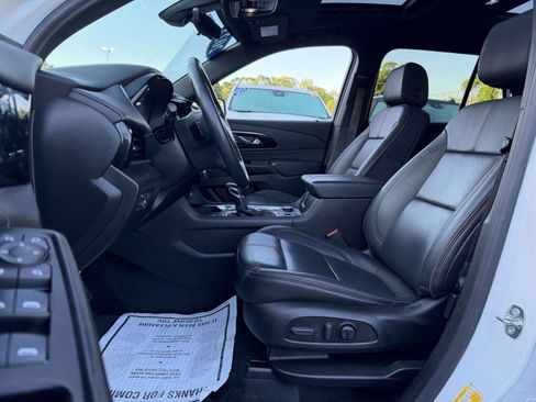 Certified 2023 Chevrolet Traverse RS AWD/4WD image 9