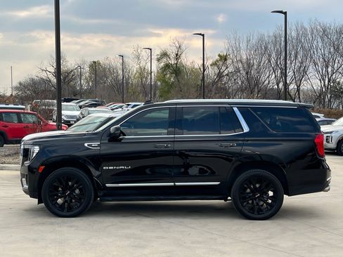 Used 2021 GMC Yukon Denali image 6