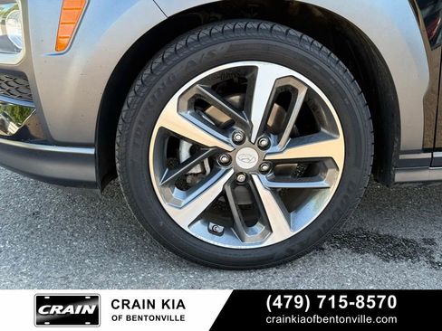 Used 2018 Hyundai Kona Limited FWD image 28