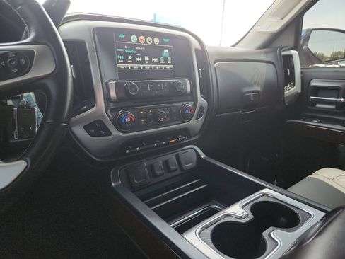 Used 2018 GMC Sierra 1500 SLT w/ Texas SLT Premium Package AWD/4WD image 20