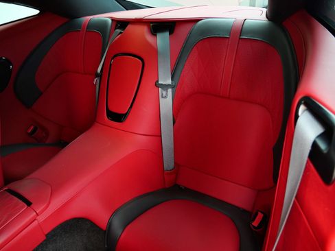 Used 2024 Aston Martin DB12 Coupe image 26