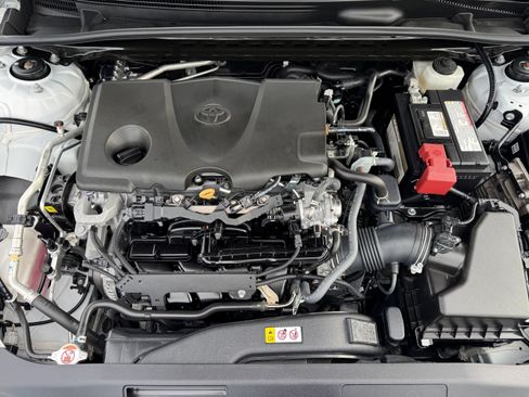 Used 2023 Toyota Camry LE image 23