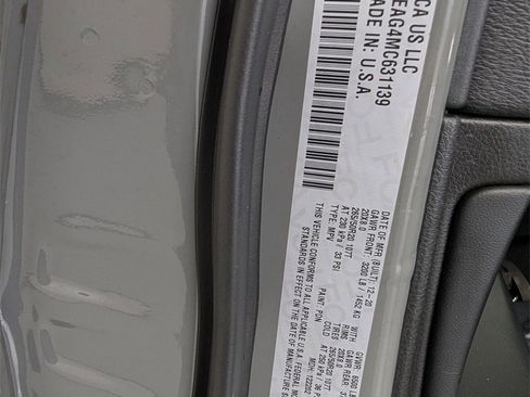 Used 2021 Jeep Grand Cherokee Laredo X image 26