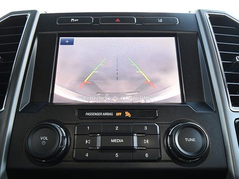 Used 2020 Ford F350 XLT image 16