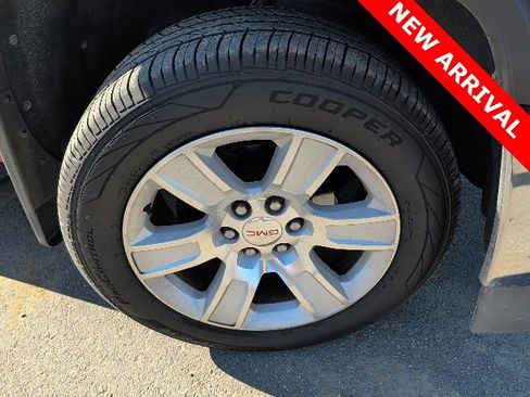 Used 2016 GMC Sierra 1500 SLE w/ SLE Value Package image 9