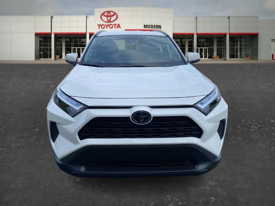 Certified 2025 Toyota RAV4 XLE AWD/4WD image 2