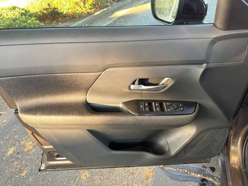 New 2026 Nissan Kicks SV image 16