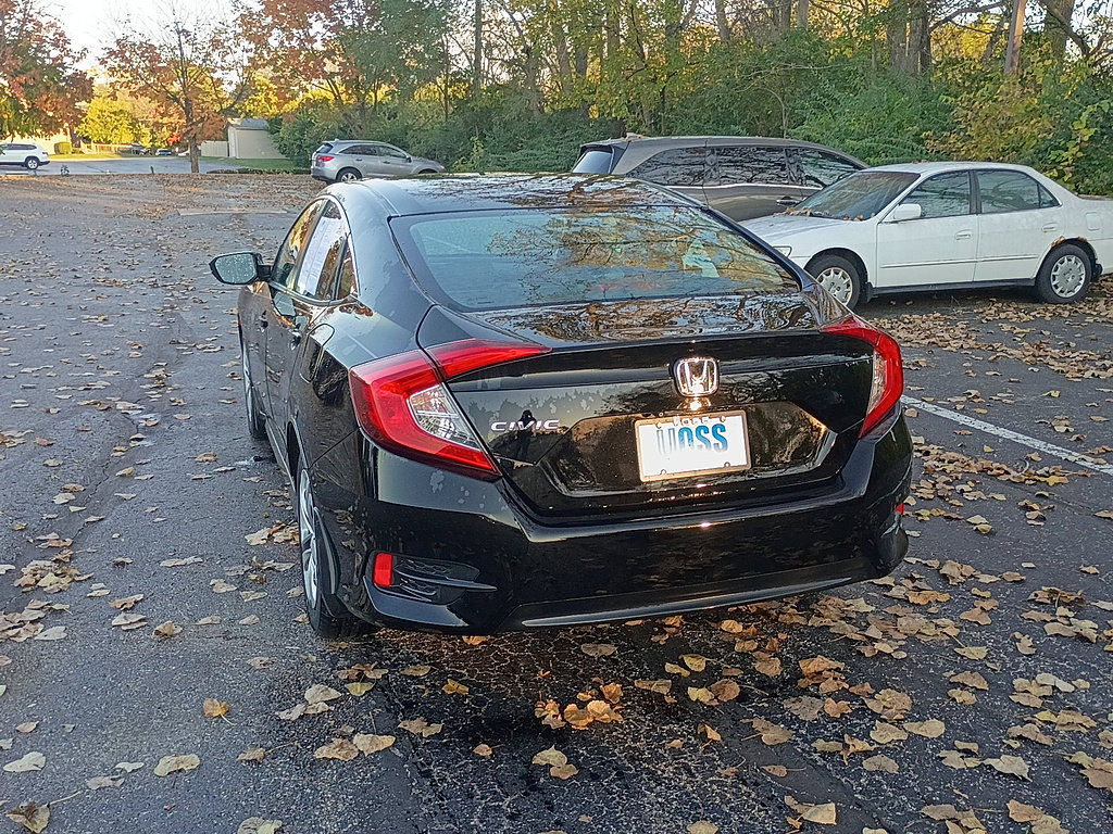 Used 2018 Honda Civic LX image 5
