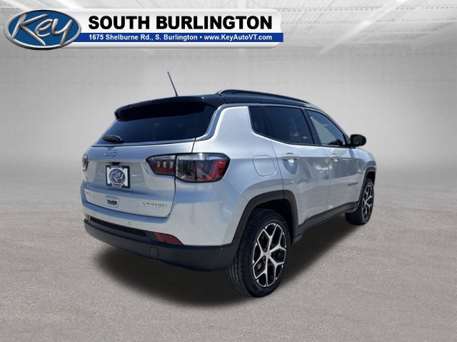 Used 2024 Jeep Compass Limited AWD/4WD image 8