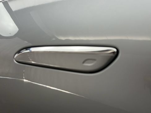 Used 2023 Mercedes-Benz EQS 580 4MATIC SUV image 10