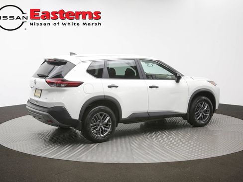Used 2023 Nissan Rogue S AWD/4WD image 42