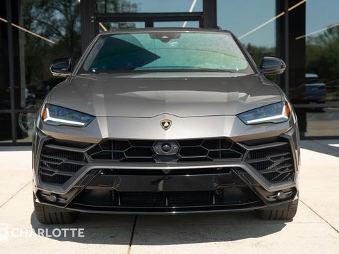 Used 2021 Lamborghini Urus image 4