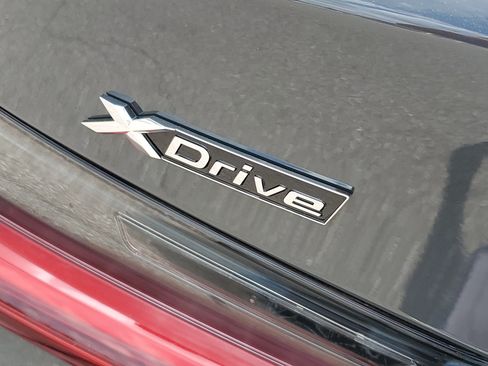 New 2026 BMW 330i xDrive Sedan w/ M Sport Package AWD/4WD image 37