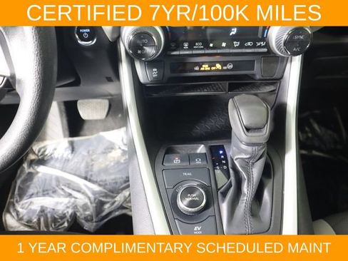 Used 2024 Toyota RAV4 XLE w/ Convenience Package AWD/4WD image 28