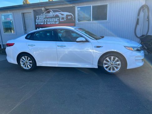 Used 2016 Kia Optima LX w/ Option Group 014 image 4