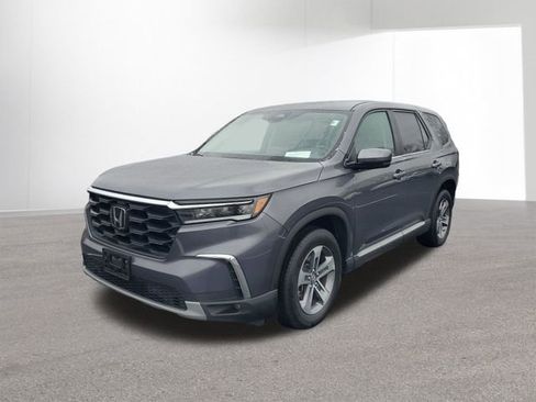 Used 2023 Honda Pilot EX-L image 11