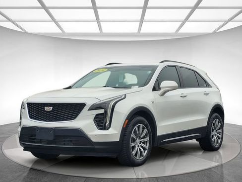 Used 2020 Cadillac XT4 Sport w/ Driver Awareness Package image 9
