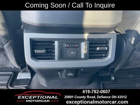 Used 2025 Ford F350 Lariat w/ Lariat Ultimate Package AWD/4WD image 24
