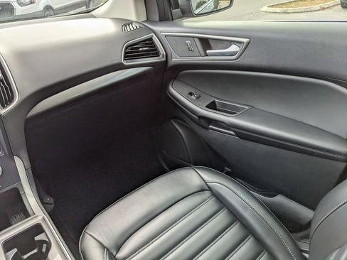 Certified 2023 Ford Edge SEL w/ Convenience Package image 19