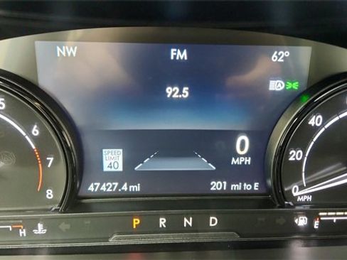 Used 2022 Lincoln Corsair Standard w/ Premium Package image 38