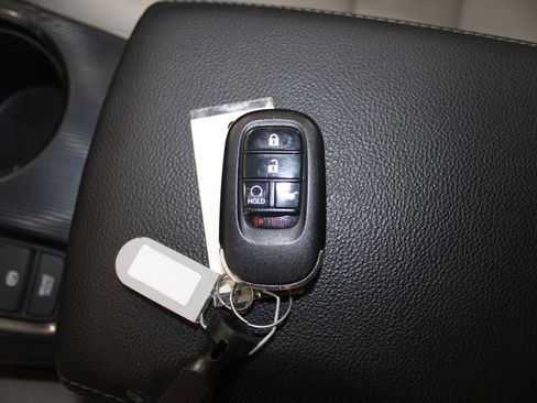 Used 2024 Honda Civic EX-L image 50