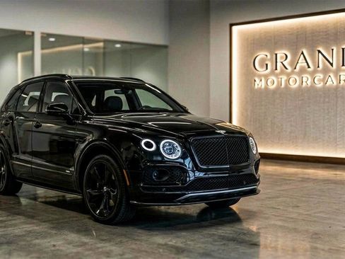 Used 2018 Bentley Bentayga image 1