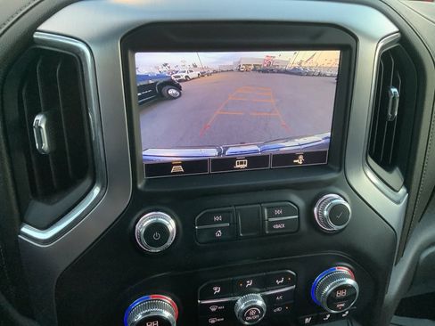 Used 2021 GMC Sierra 1500 SLT image 23