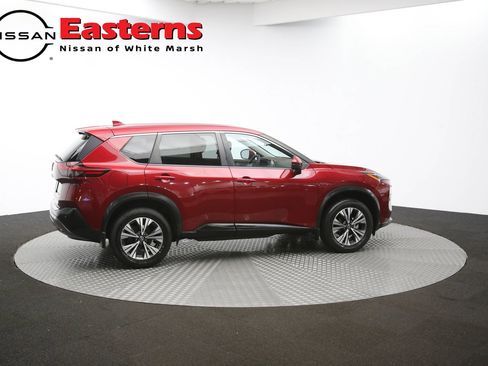 Used 2022 Nissan Rogue SV AWD/4WD image 40