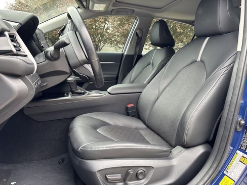 Used 2024 Toyota Camry XSE w/ Cold Weather Package FWD image 14