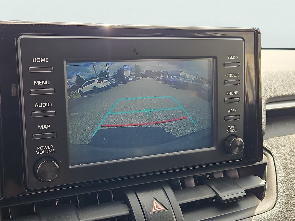Used 2019 Toyota RAV4 LE w/ All Weather Liner Package AWD/4WD image 15