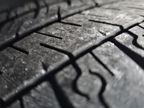 Used 2021 Chevrolet Corvette Stingray Premium Cpe w/ Z51 Performance Package image 19